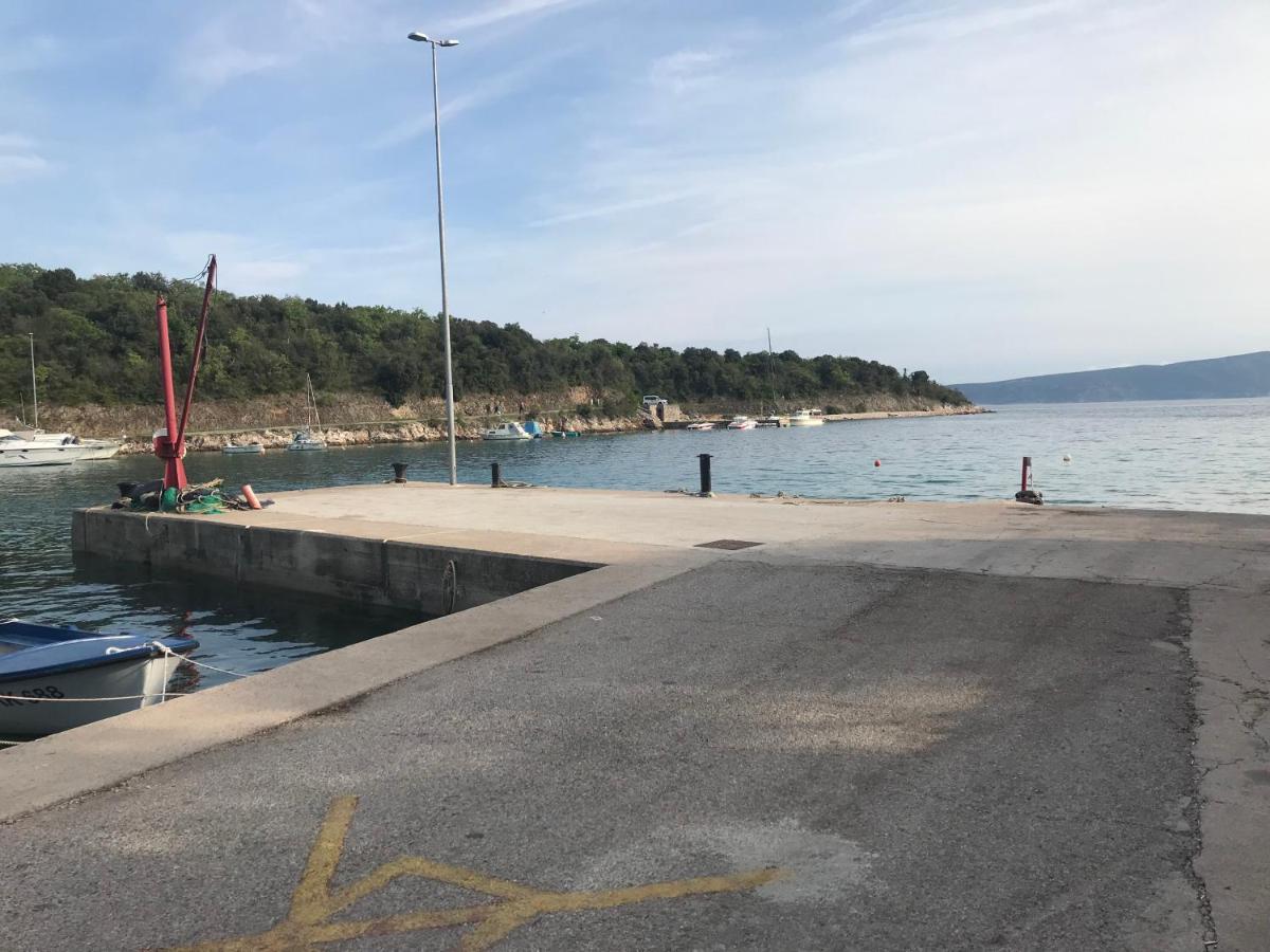 Krk Apartmani Pepina Pinezići Extérieur photo