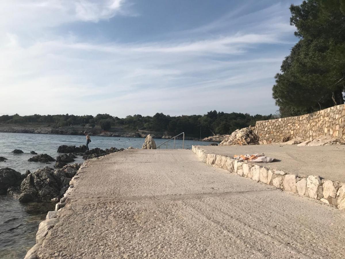 Krk Apartmani Pepina Pinezići Extérieur photo
