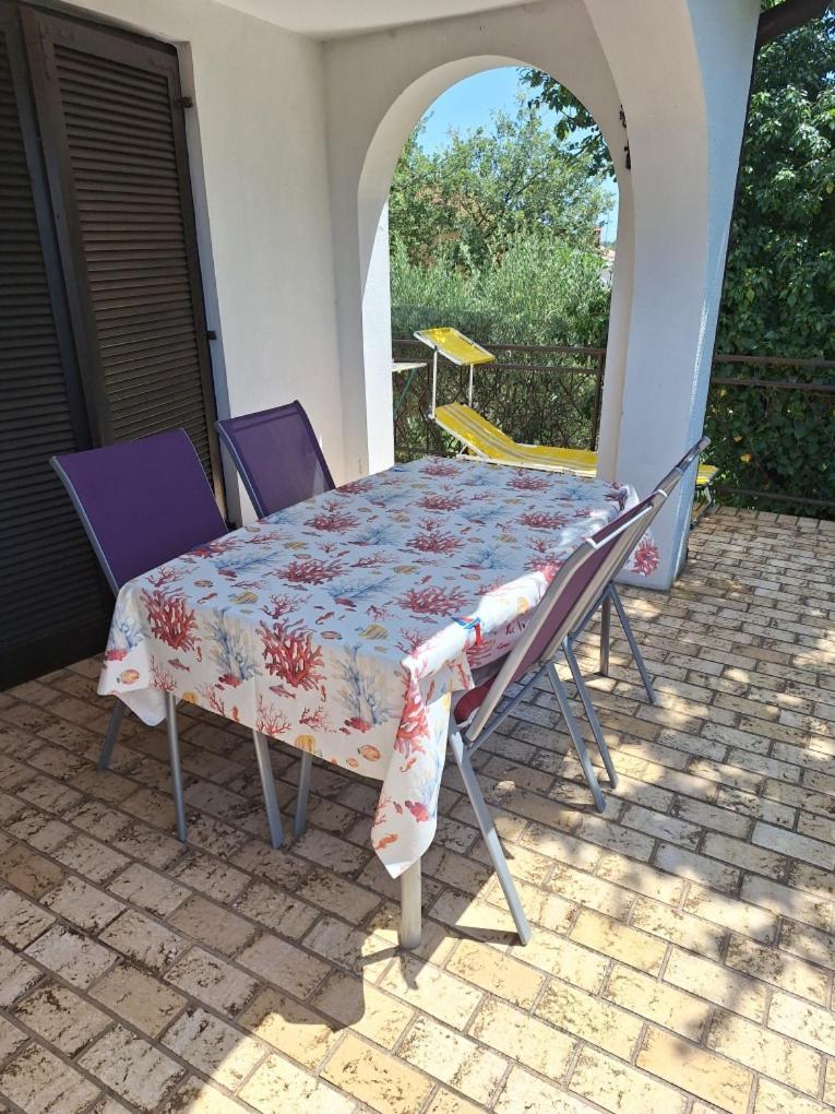 Krk Apartmani Pepina Pinezići Extérieur photo