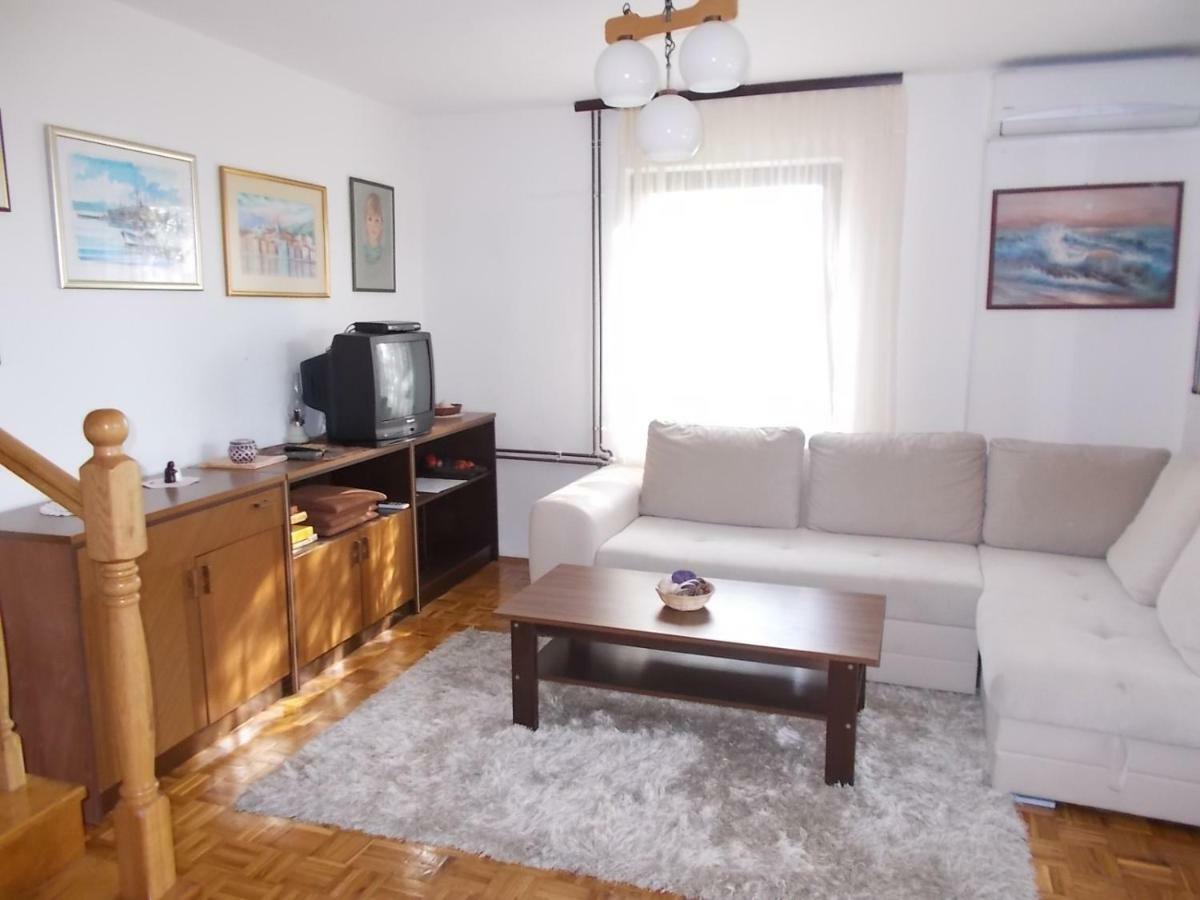 Krk Apartmani Pepina Pinezići Extérieur photo