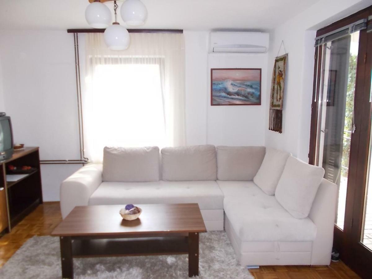 Krk Apartmani Pepina Pinezići Extérieur photo